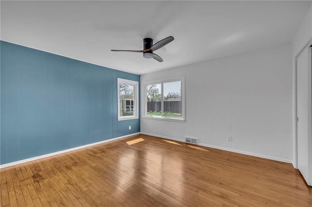 5700 Farley Avenue — photo 21