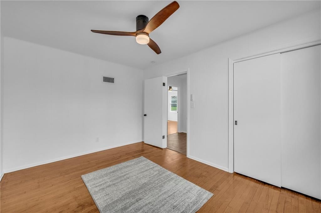 5700 Farley Avenue — photo 25