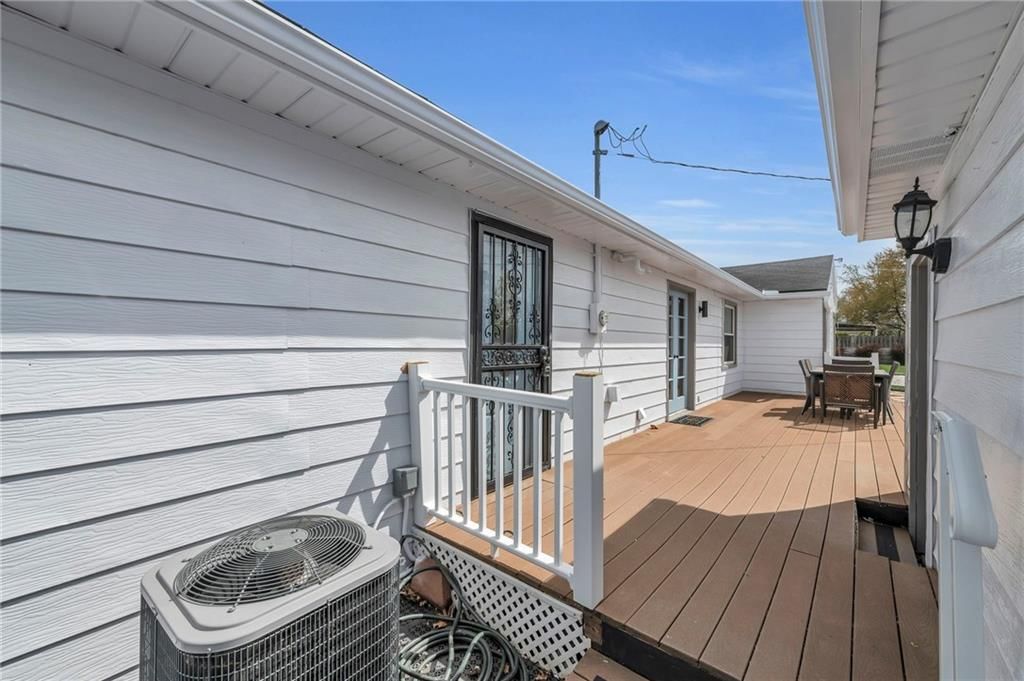 5700 Farley Avenue — photo 33
