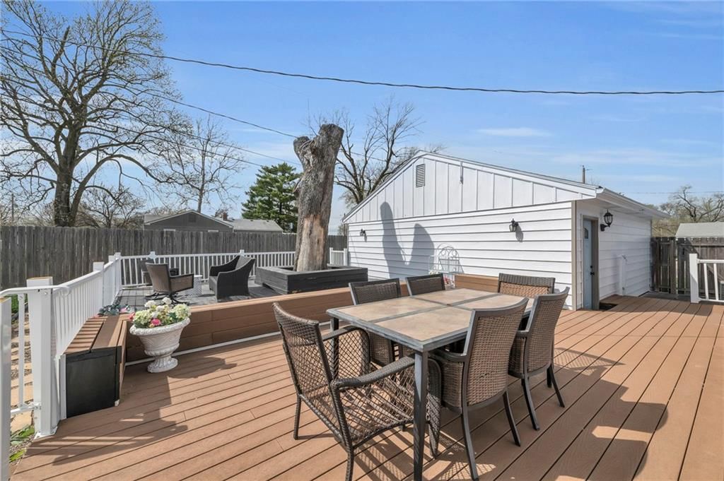 5700 Farley Avenue — photo 34