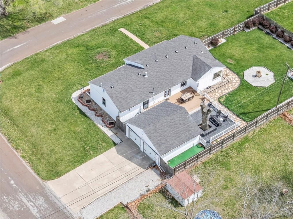 5700 Farley Avenue — photo 48