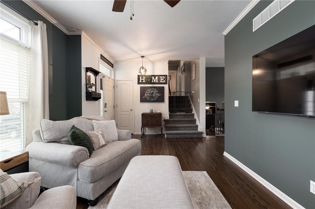 7441 N Mckinley Avenue — photo 6