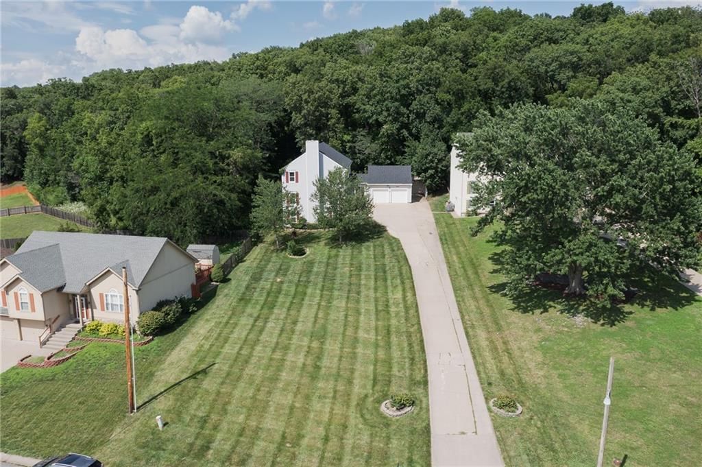2308 Hebbeln Drive — photo 2