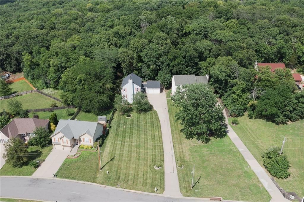 2308 Hebbeln Drive — photo 16