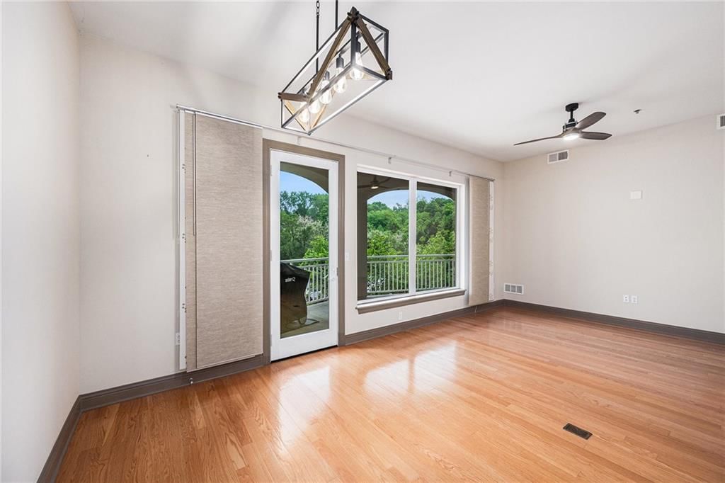 3800 N Mulberry Drive — photo 6