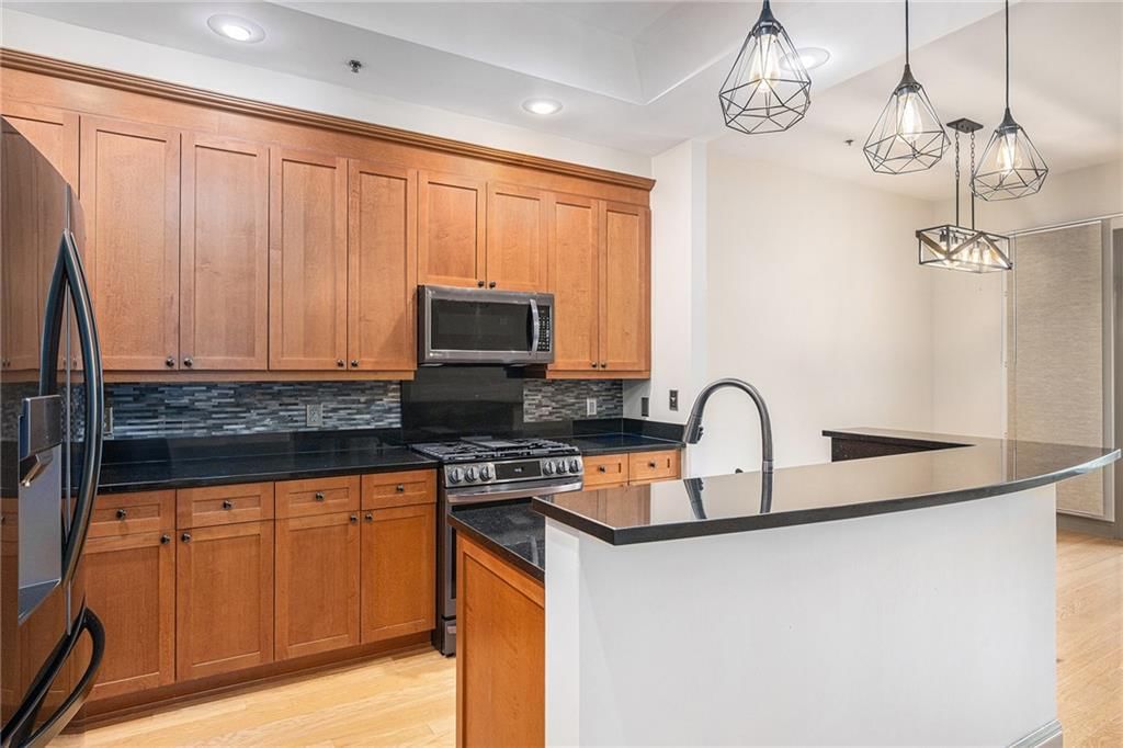 3800 N Mulberry Drive — photo 16