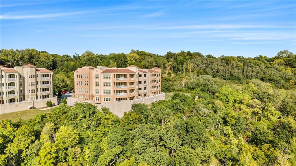 3800 N Mulberry Drive — photo 36