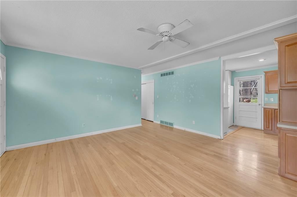 701 N Chestnut Street — photo 7