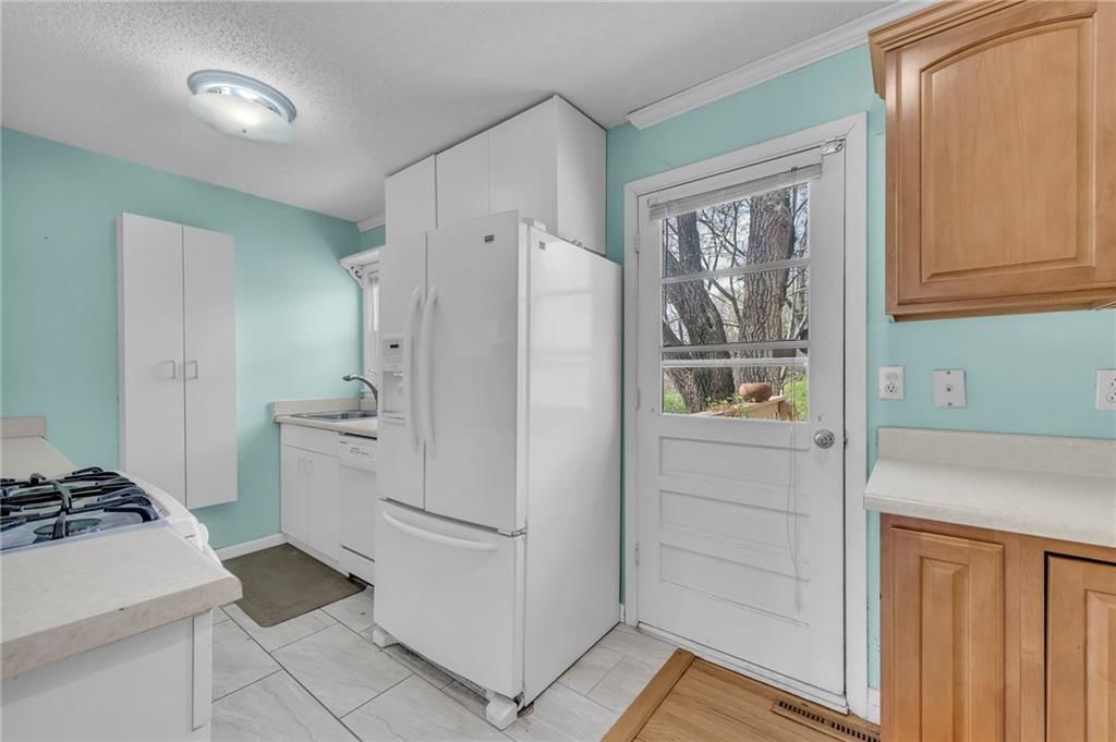 701 N Chestnut Street — photo 10