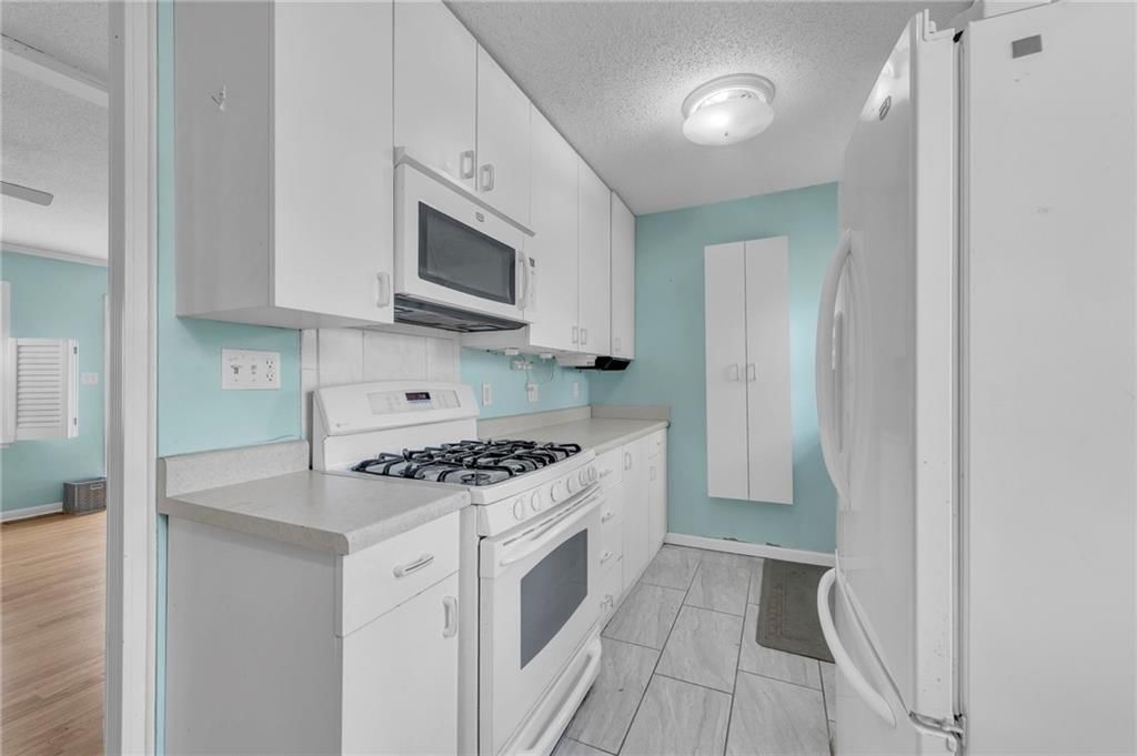 701 N Chestnut Street — photo 11