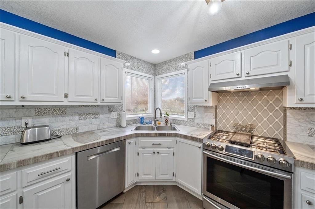 16486 W 132nd Court — photo 8