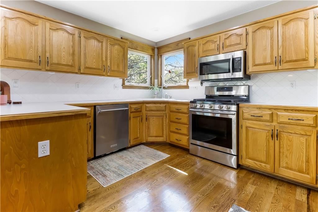 5005 Millridge Street — photo 12