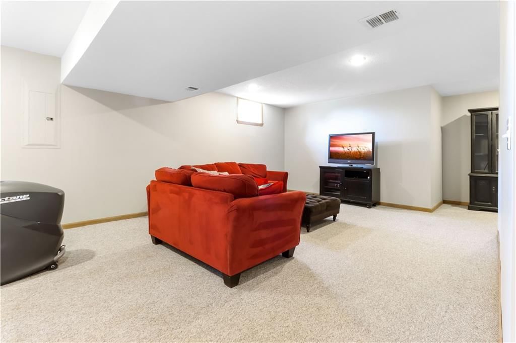 5005 Millridge Street — photo 27