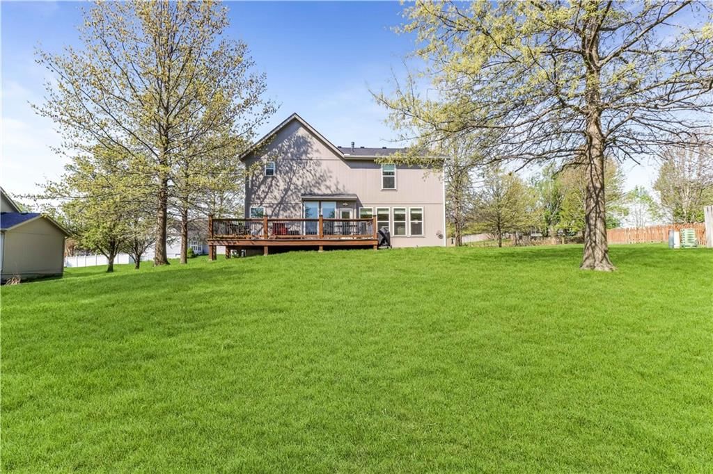 5005 Millridge Street — photo 33