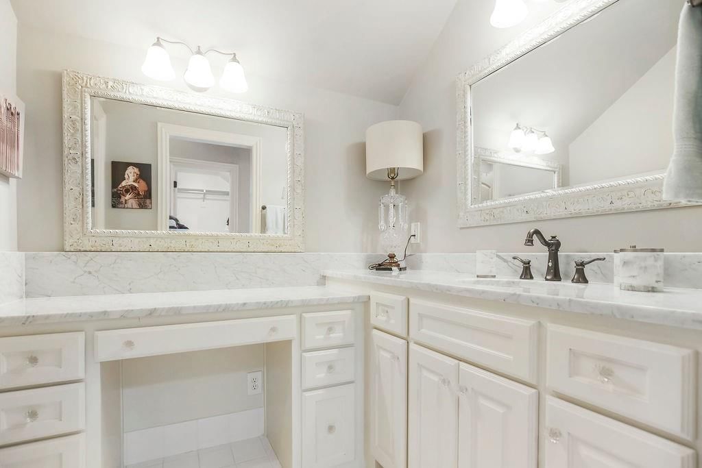 Photo 37 of 54 - 14603 Linden Street
