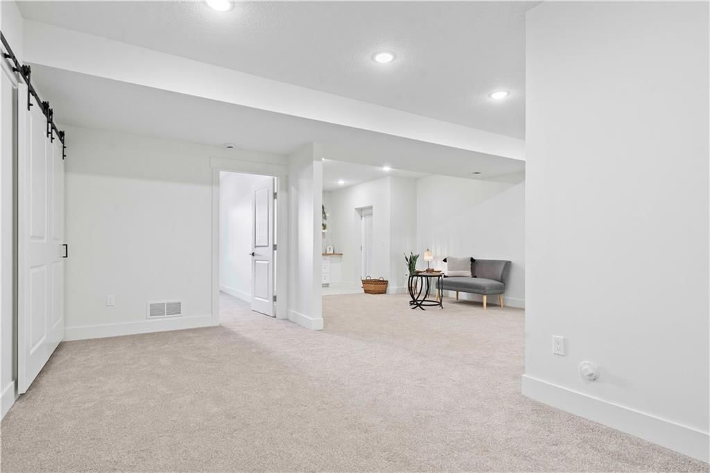 807 N Walnut Lane — photo 12
