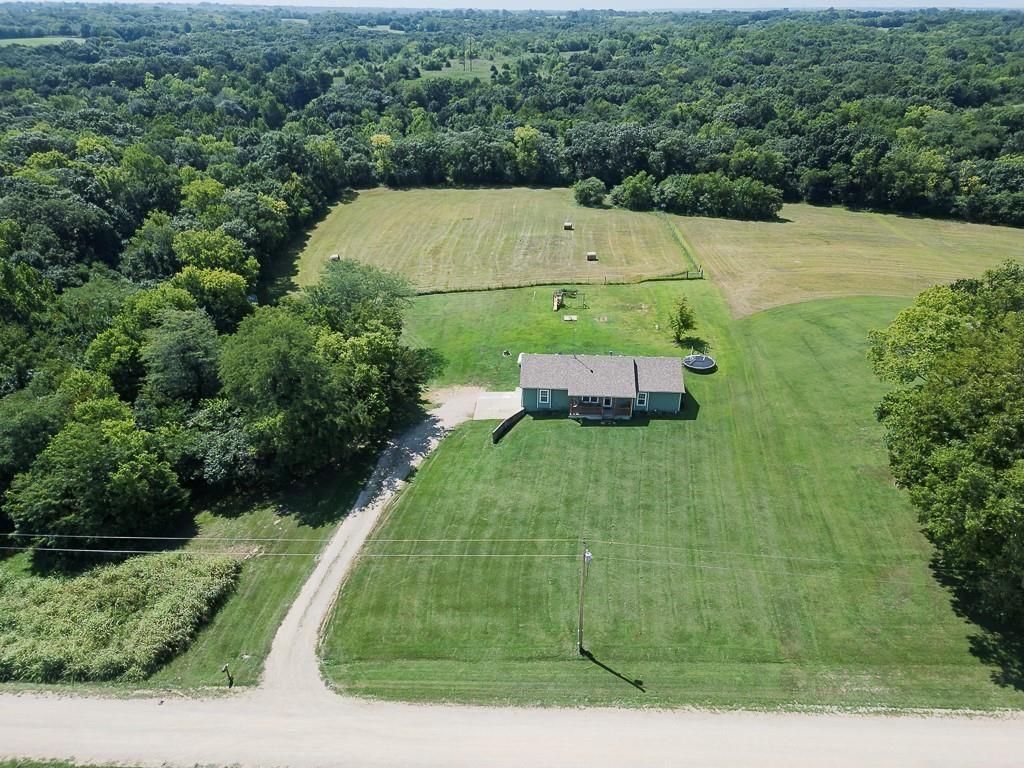 24601 Garrett Road — photo 2