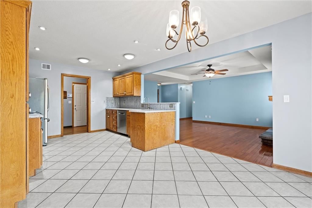 2200 Hidden Valley Drive — photo 12