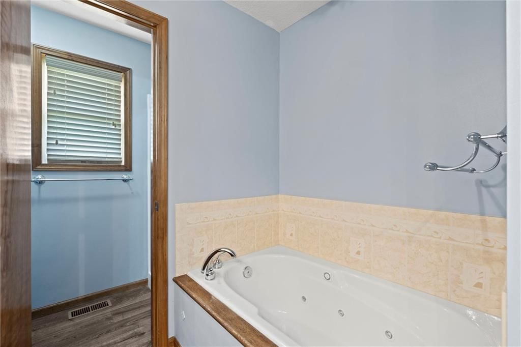 2200 Hidden Valley Drive — photo 23