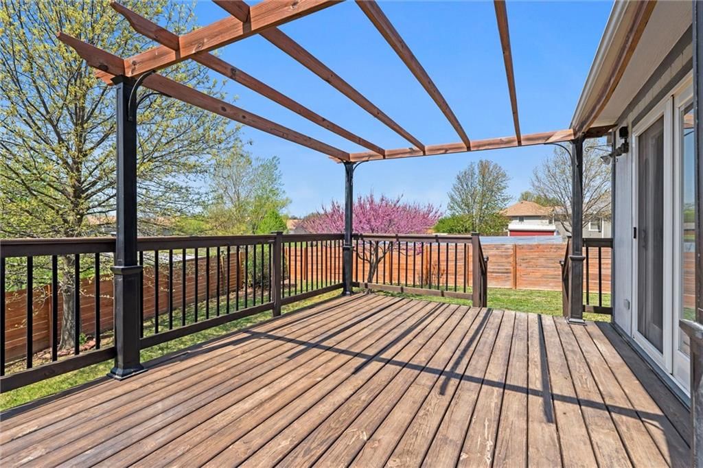 2200 Hidden Valley Drive — photo 38
