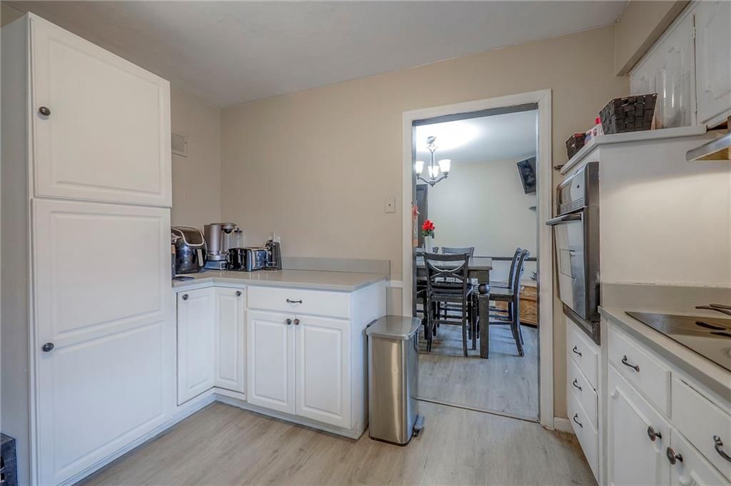 9216 W 95th Street — photo 10