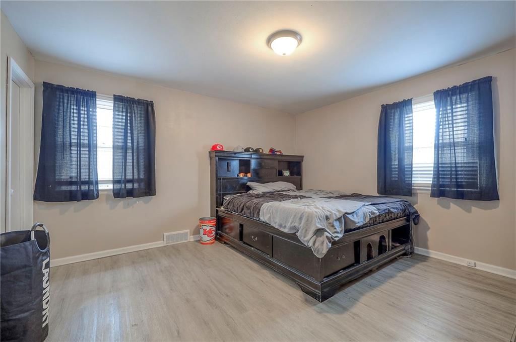 9216 W 95th Street — photo 12