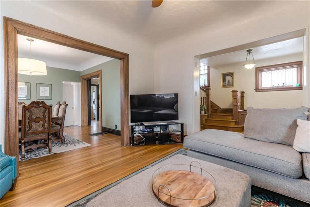 Photo 8 of 49 - 3420 Campbell Street