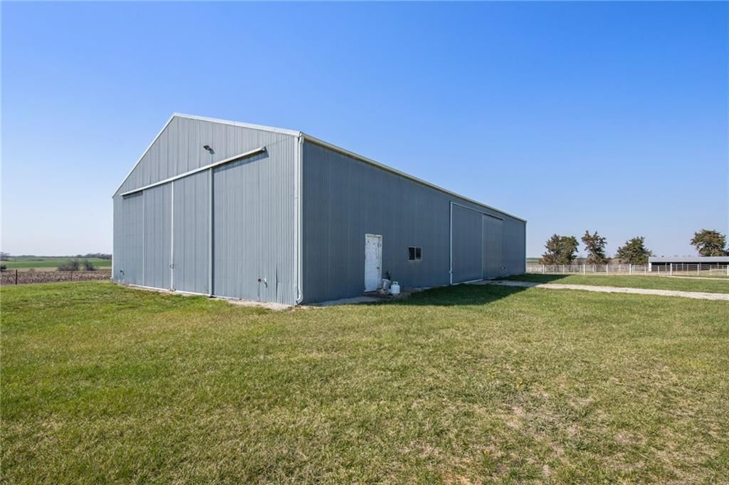 22590 Edgerton Road — photo 4