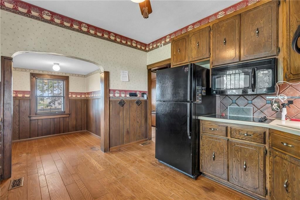 22590 Edgerton Road — photo 31