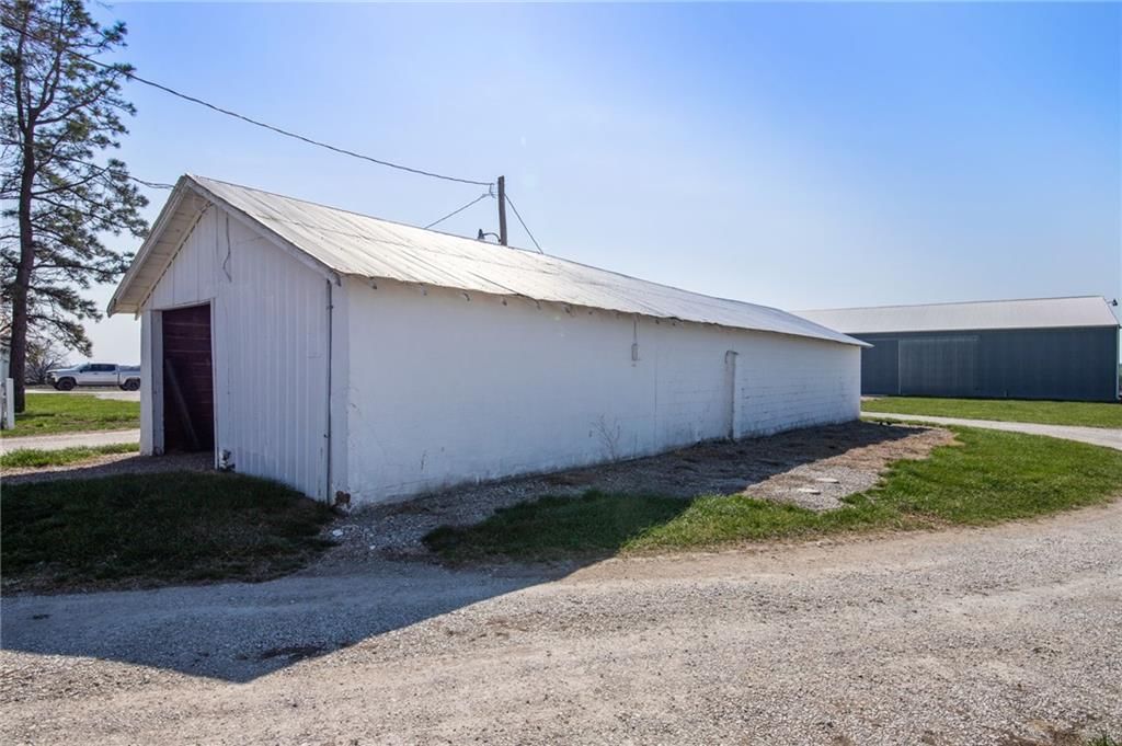 22590 Edgerton Road — photo 42