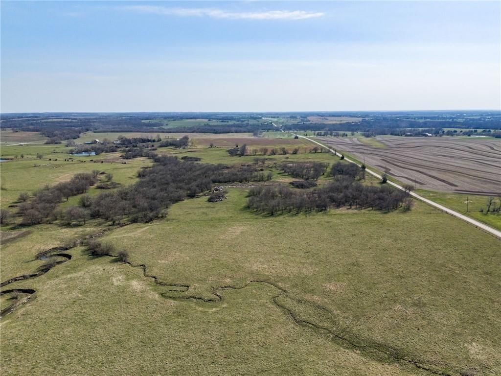 22590 Edgerton Road — photo 43