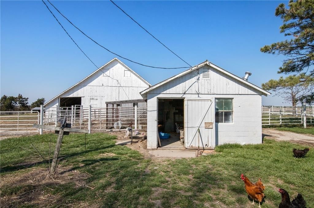 22590 Edgerton Road — photo 54