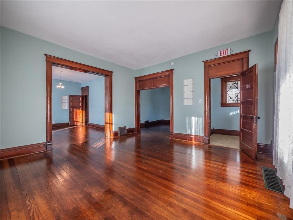 625 W 1ST Street — photo 11