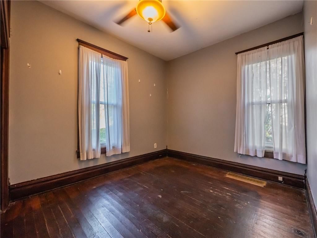 625 W 1ST Street — photo 18