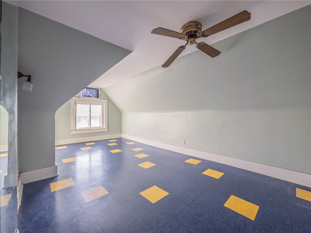 625 W 1ST Street — photo 25