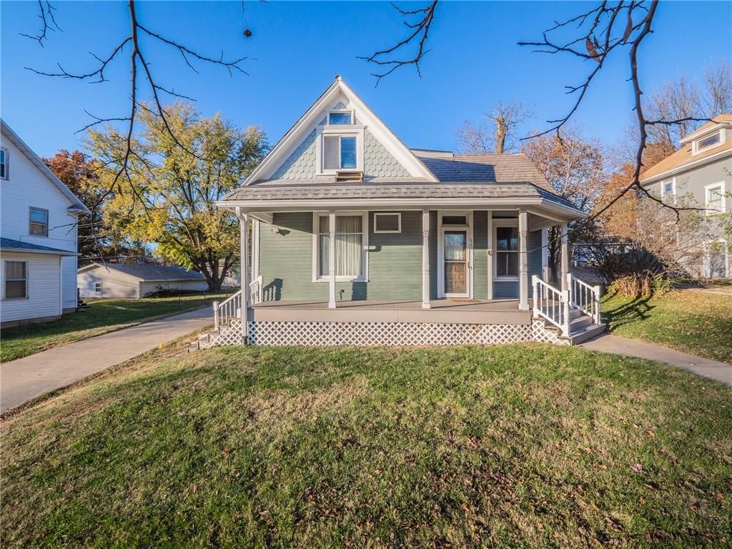 625 W 1ST Street — photo 32