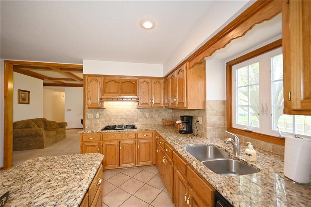 4305 Shady Lane Drive — photo 13
