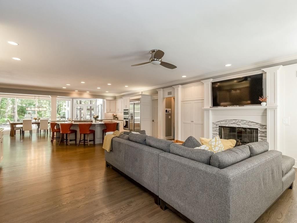 329 Mojave West Street — photo 19
