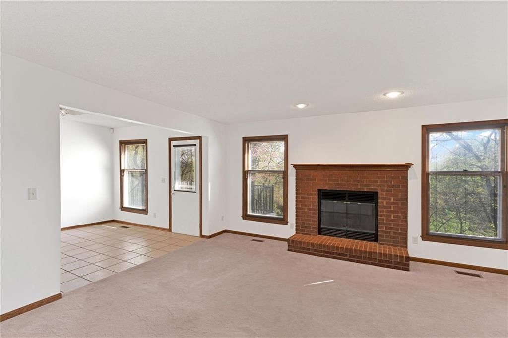 8110 High Street — photo 13