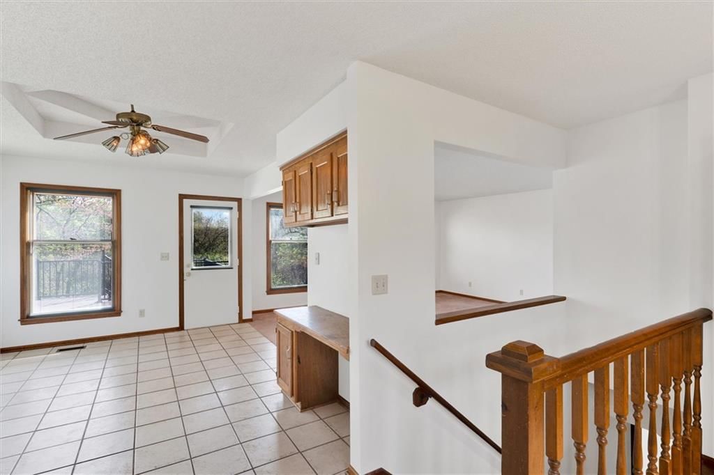 8110 High Street — photo 15