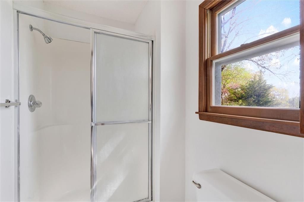8110 High Street — photo 26