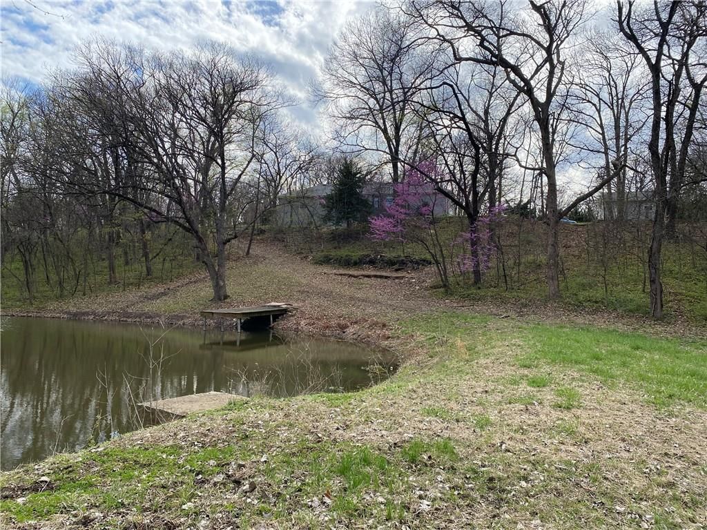 8110 High Street — photo 34