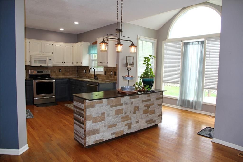 21718 W 54th Street — photo 14