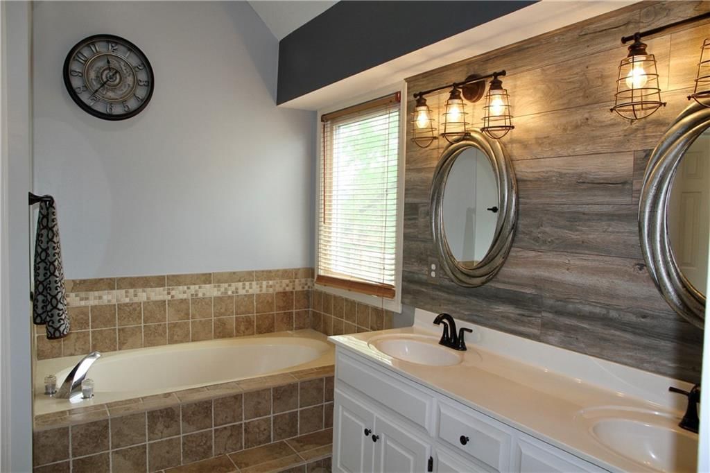21718 W 54th Street — photo 18
