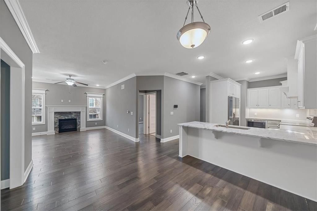 16019 Fontana Street — photo 11