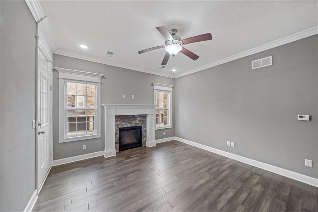 16019 Fontana Street — photo 15