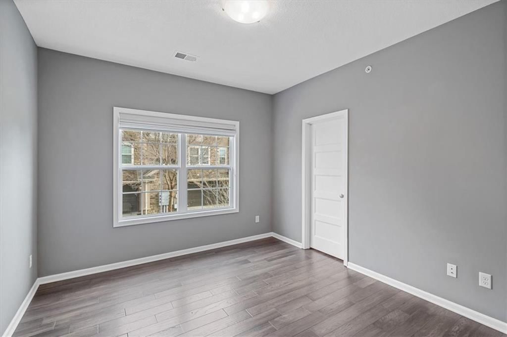 16019 Fontana Street — photo 22