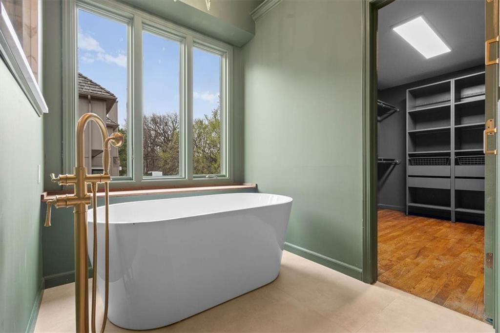 4933 Alden Road — photo 32