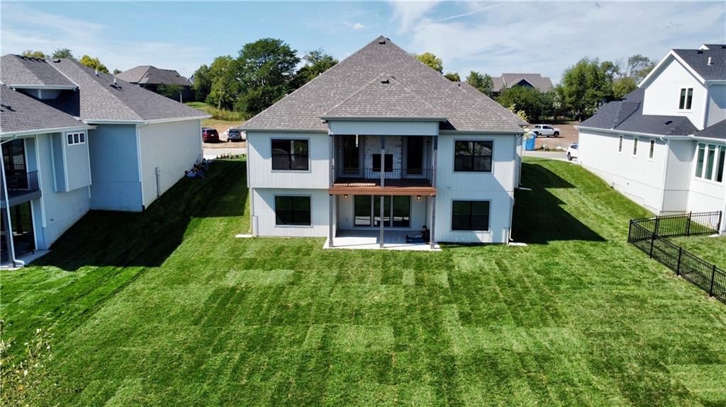 Photo 44 of 56 - 16929 Parkhill Street