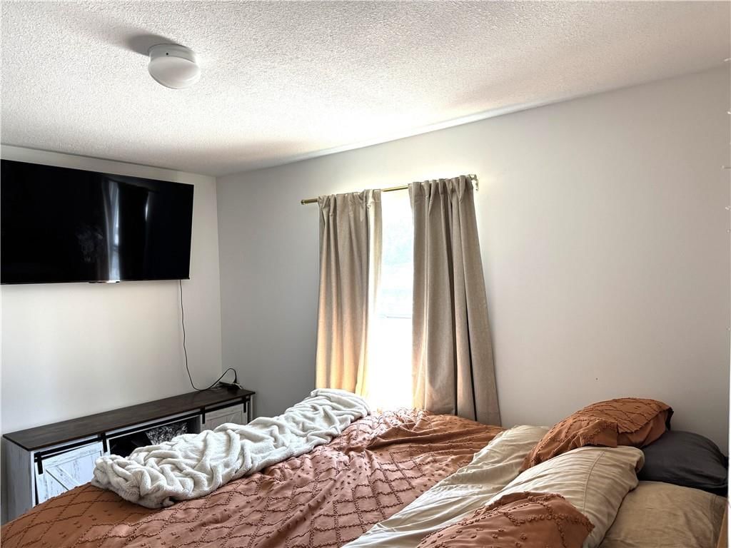 73 Maple Drive — photo 18
